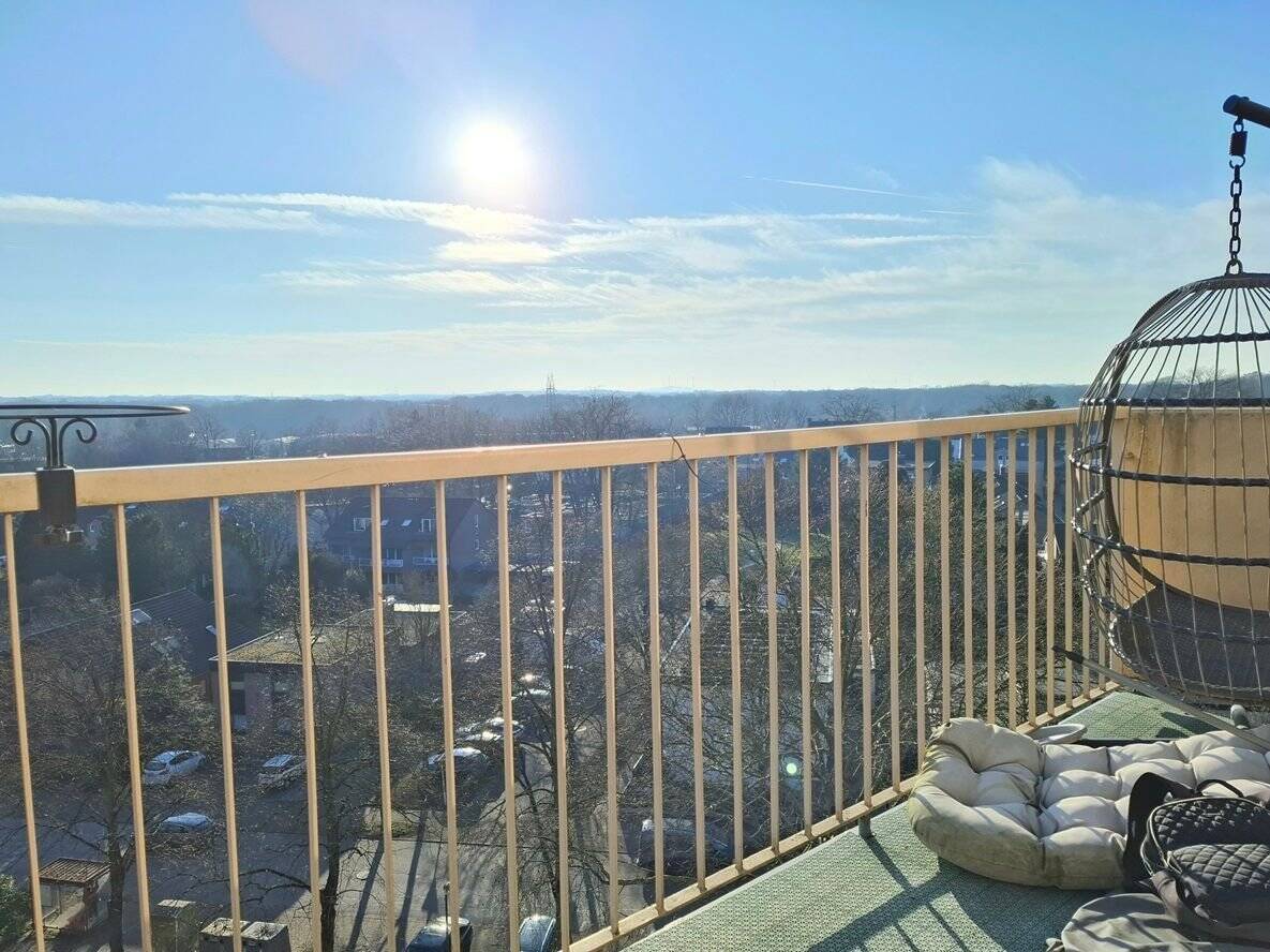 Thumbnail-Über den Dächern von Marl-Sinsen! Vermietete Wohnung mit 2 Balkonen und Weitblick als Kapitalanlage!