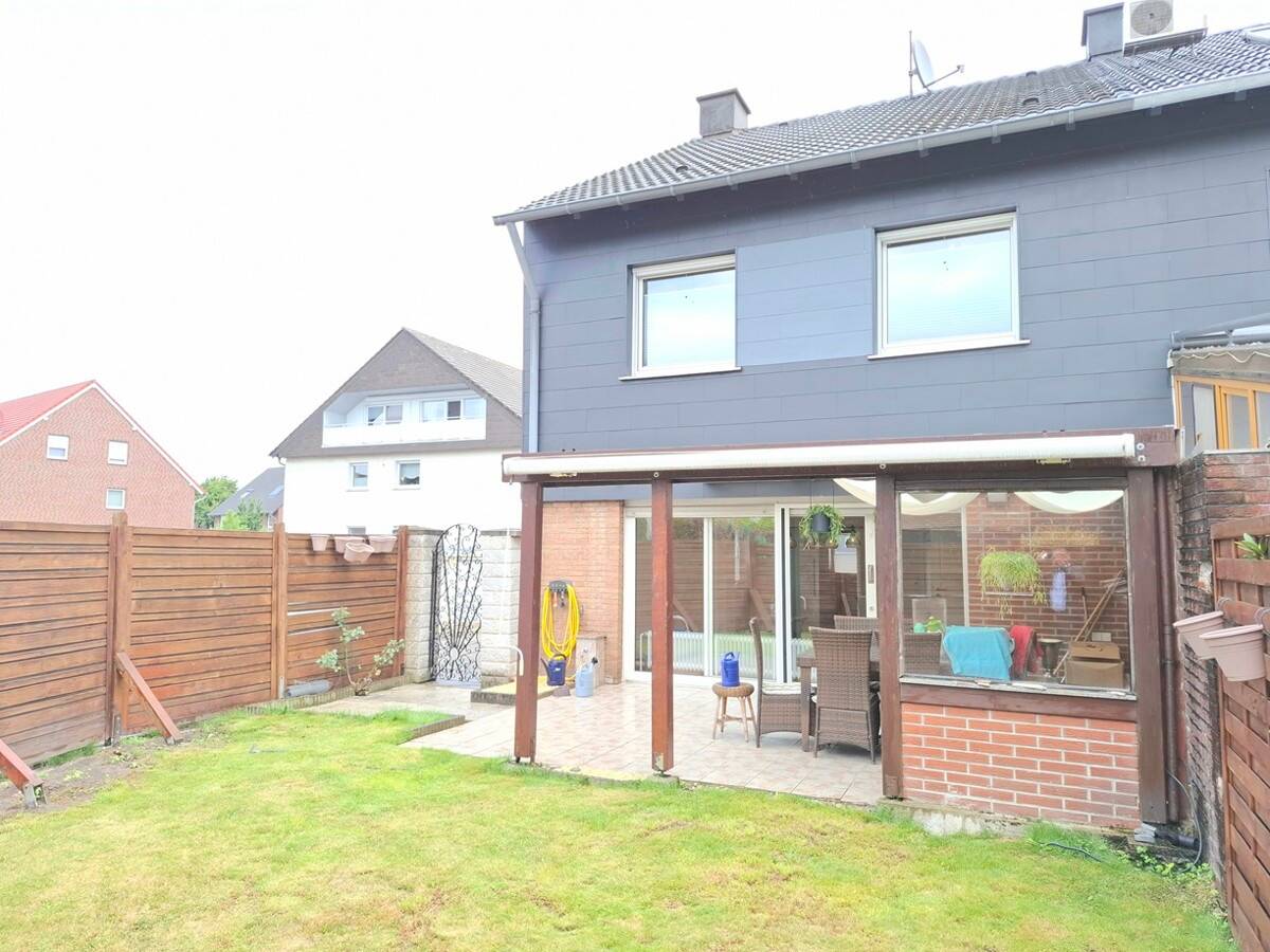 Hausrückansicht