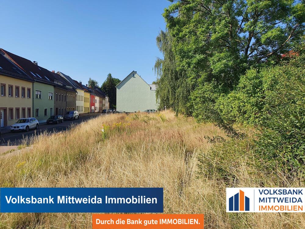 Thumbnail-Großes Baugrundstück, bestehend aus zwei Flurstücken! Vorplanung für 2 EFH verfügbar!