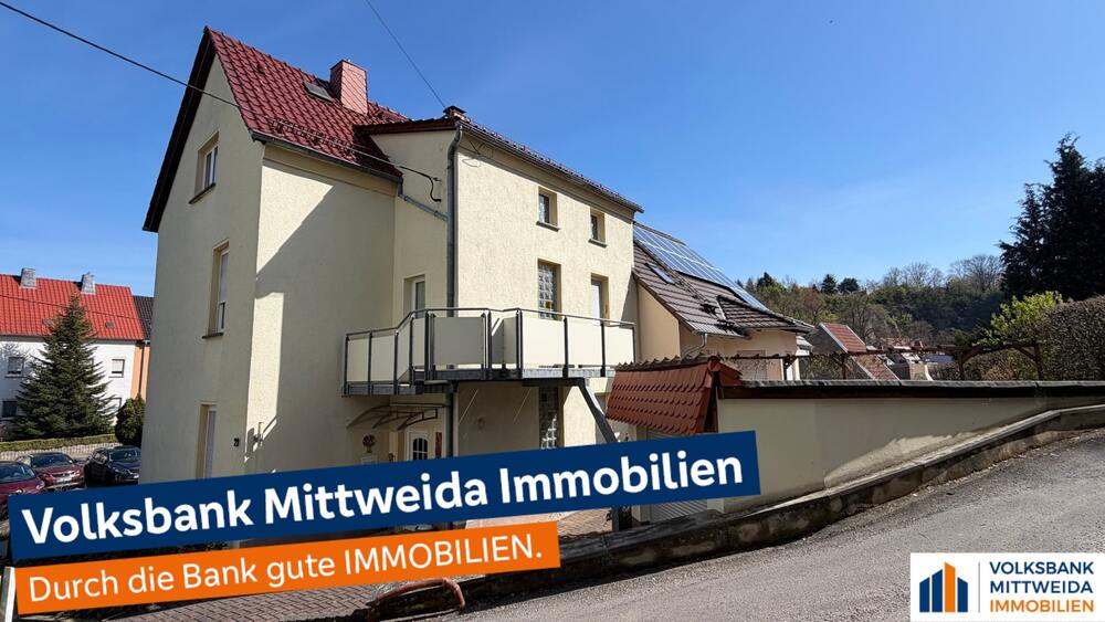 Thumbnail-Gepflegtes Einfamilienhaus mit zwei Wohneinheiten und Ausbaupotenzial in Lunzenau