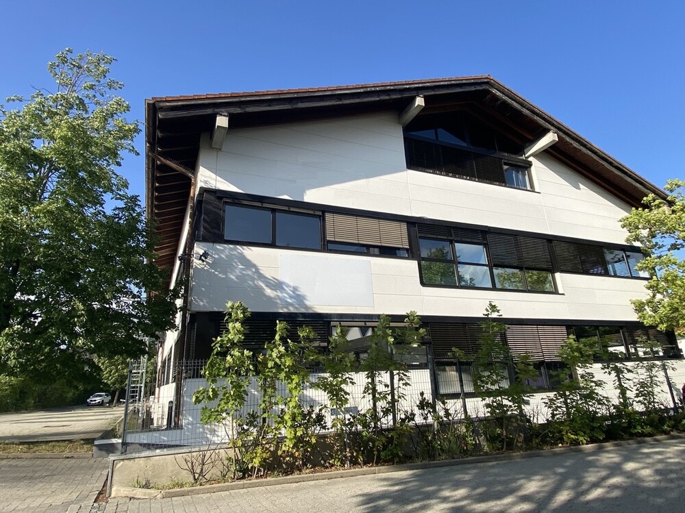 Thumbnail-Solides Investment: Büro- und Gewerbe Globalobjekt in Oberhaching b. München