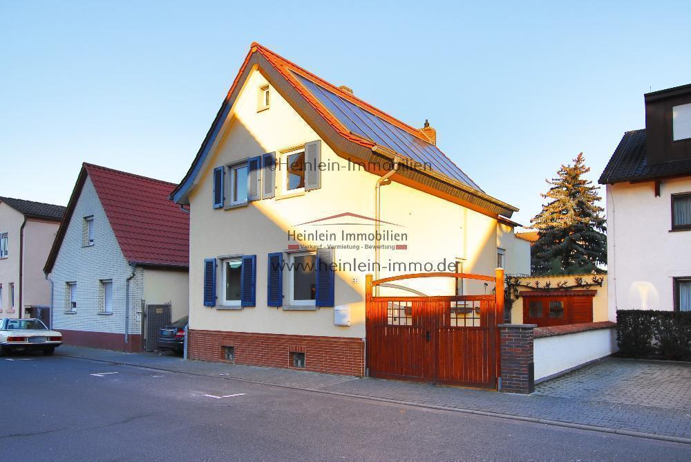 Thumbnail-Einfamilienhaus# Sauna# Wintergarten# Kaminofen# PV & Solar# Griesheim Hofmannstr.