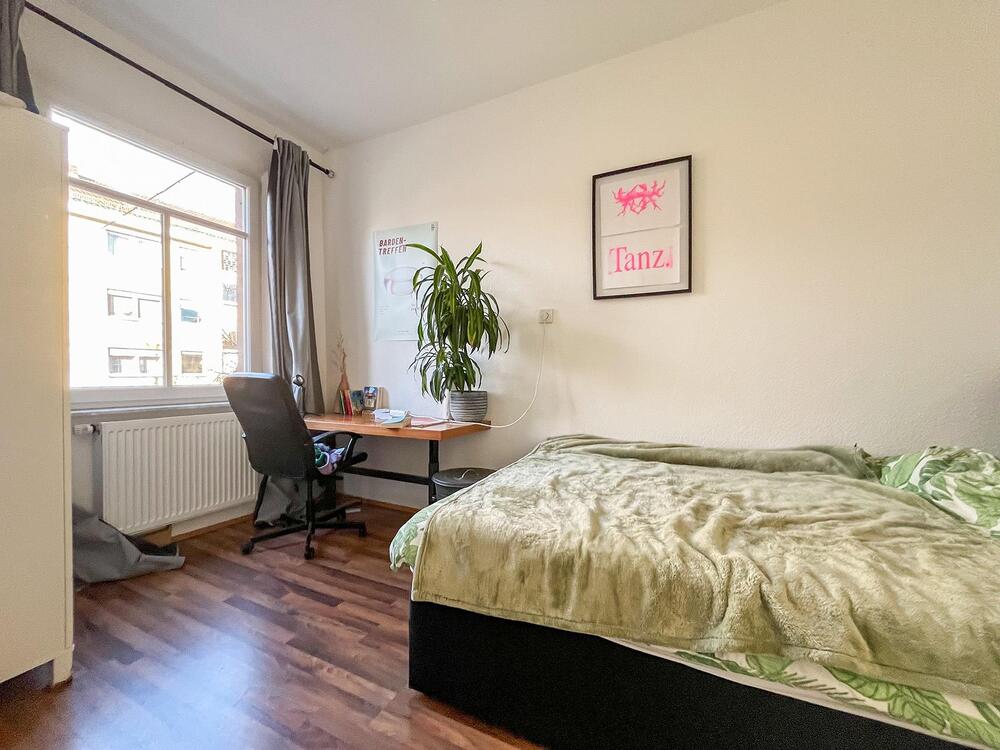 Thumbnail-Schnuckelige Altbauwohnung mit Einbauküche!