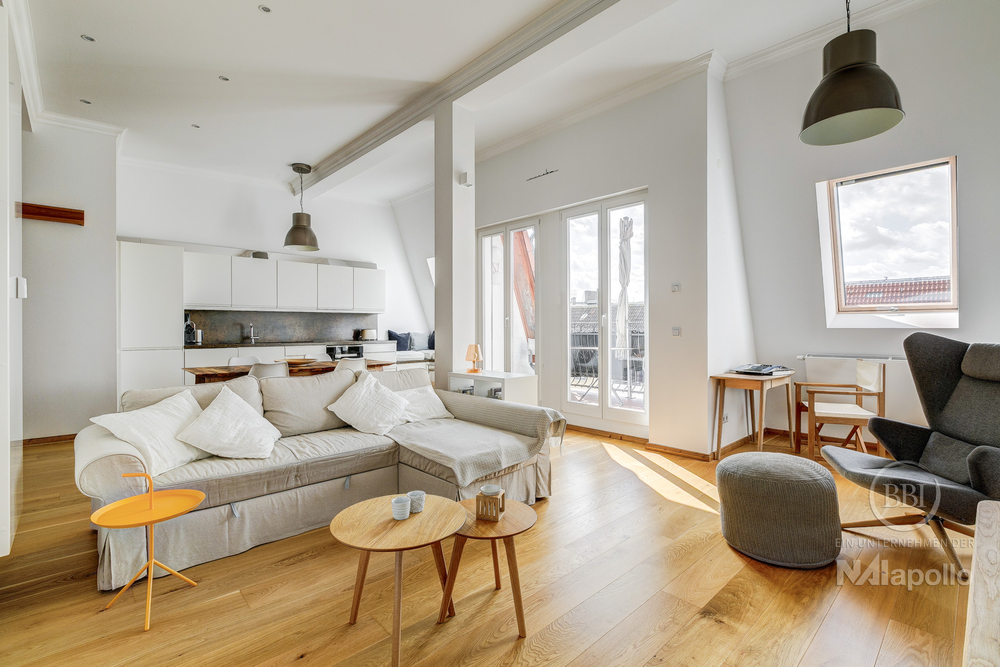 Thumbnail-LICHTDURCHFLUTETE DACHGESCHOSSWOHNUNG MIT AUFZUG UND TERRASSE IN BEGEHRTER KIEZLAGE!