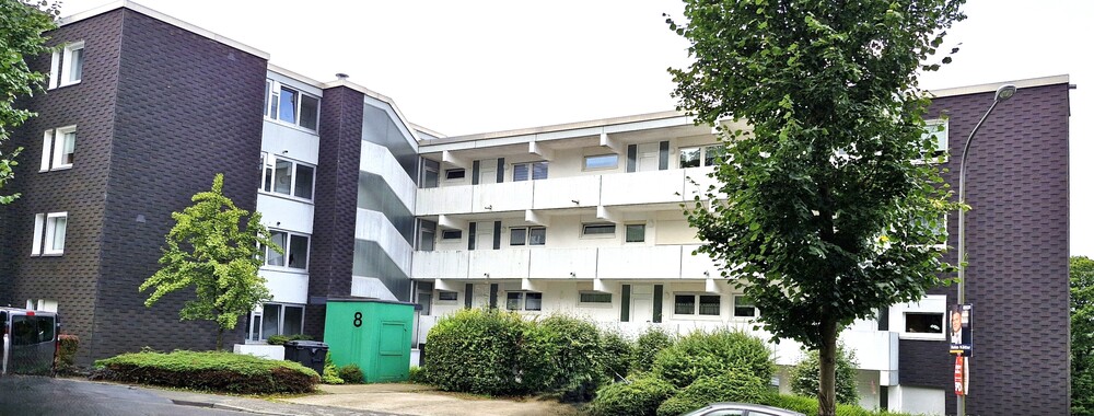 Thumbnail-Gemütliche 2 ½ Zimmer ETW mit Loggia und Garage