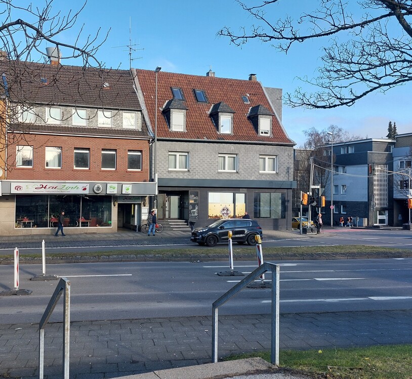 Thumbnail-Geräumiges Ladenlokal o. Büroräume in top Lage von RS-City