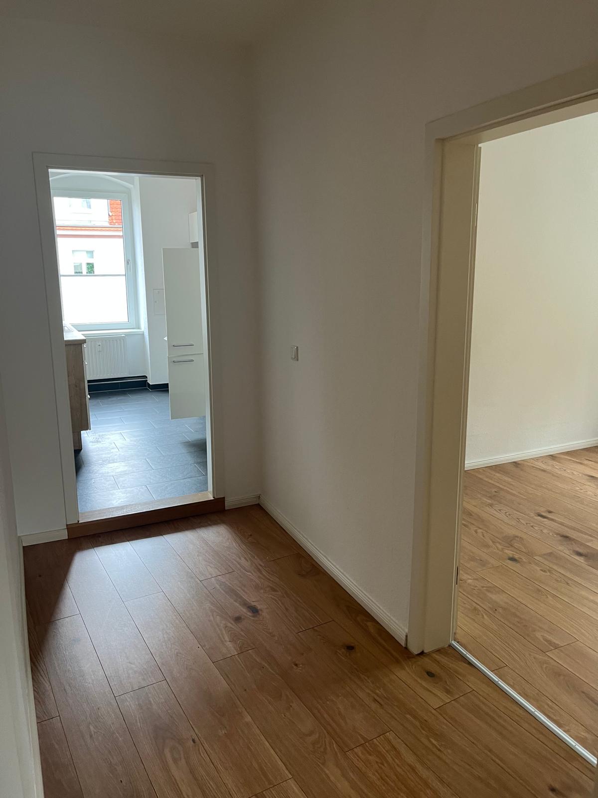 Thumbnail-Leuben: 3-Zimmer-Wohnung mit EBK