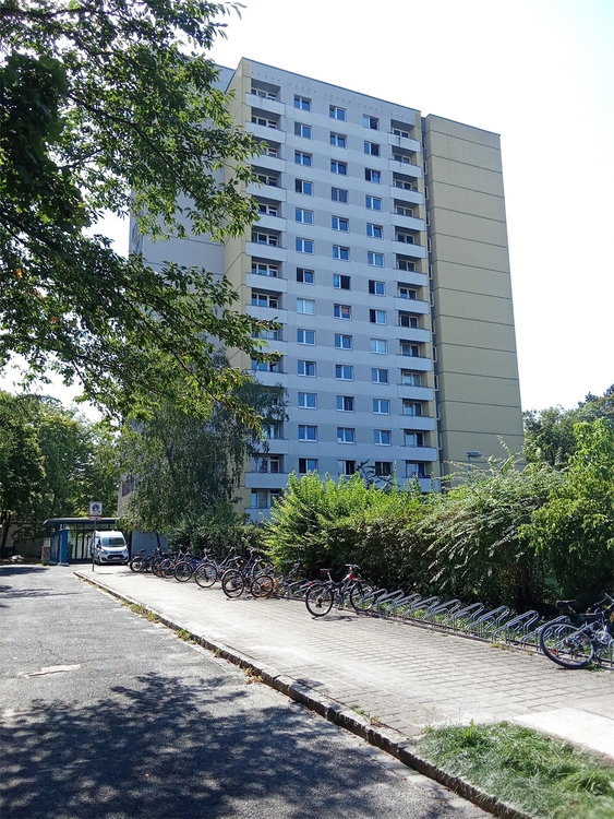 Thumbnail-Gewerbefläche in Dresden-Strehlen ( ideal für Yoga, Fitnessstudio, Friseur oder Autovermietung)
