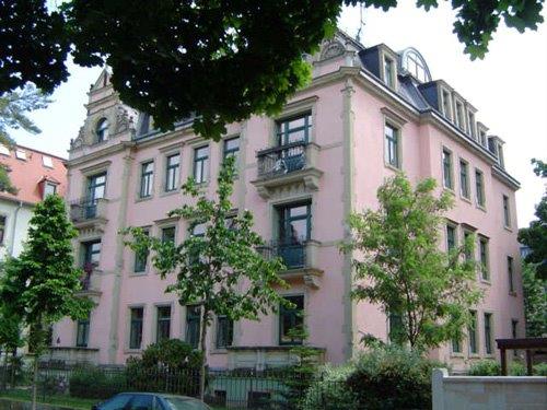 Thumbnail-2-Zimmer-Wohnung in Striesen mit EBK, Balkon und Stellplatz